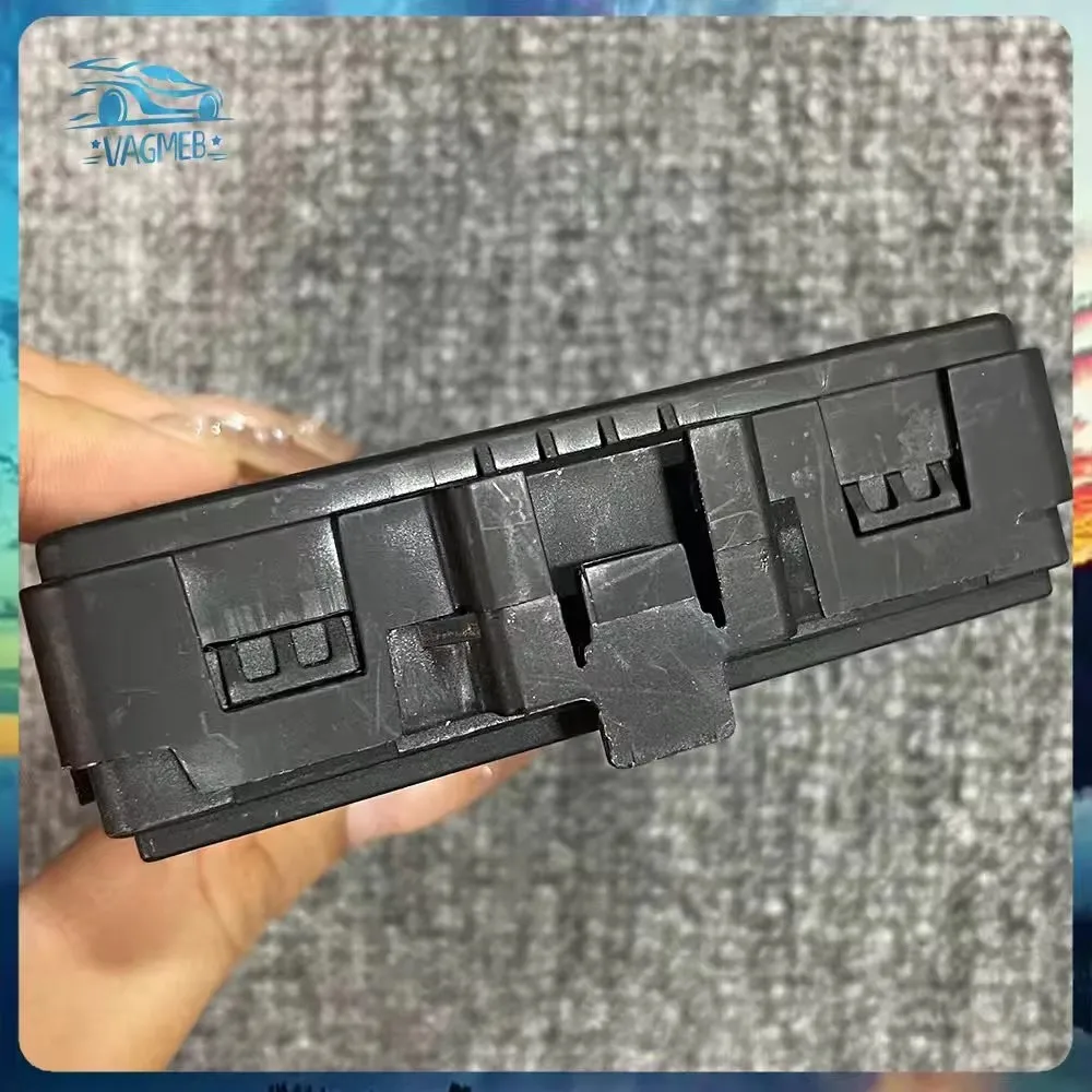 

Для A1 VW Jetta Golf Gateway Interface Control Module Модуль управления бесключевым доступом Q0 907 530AA