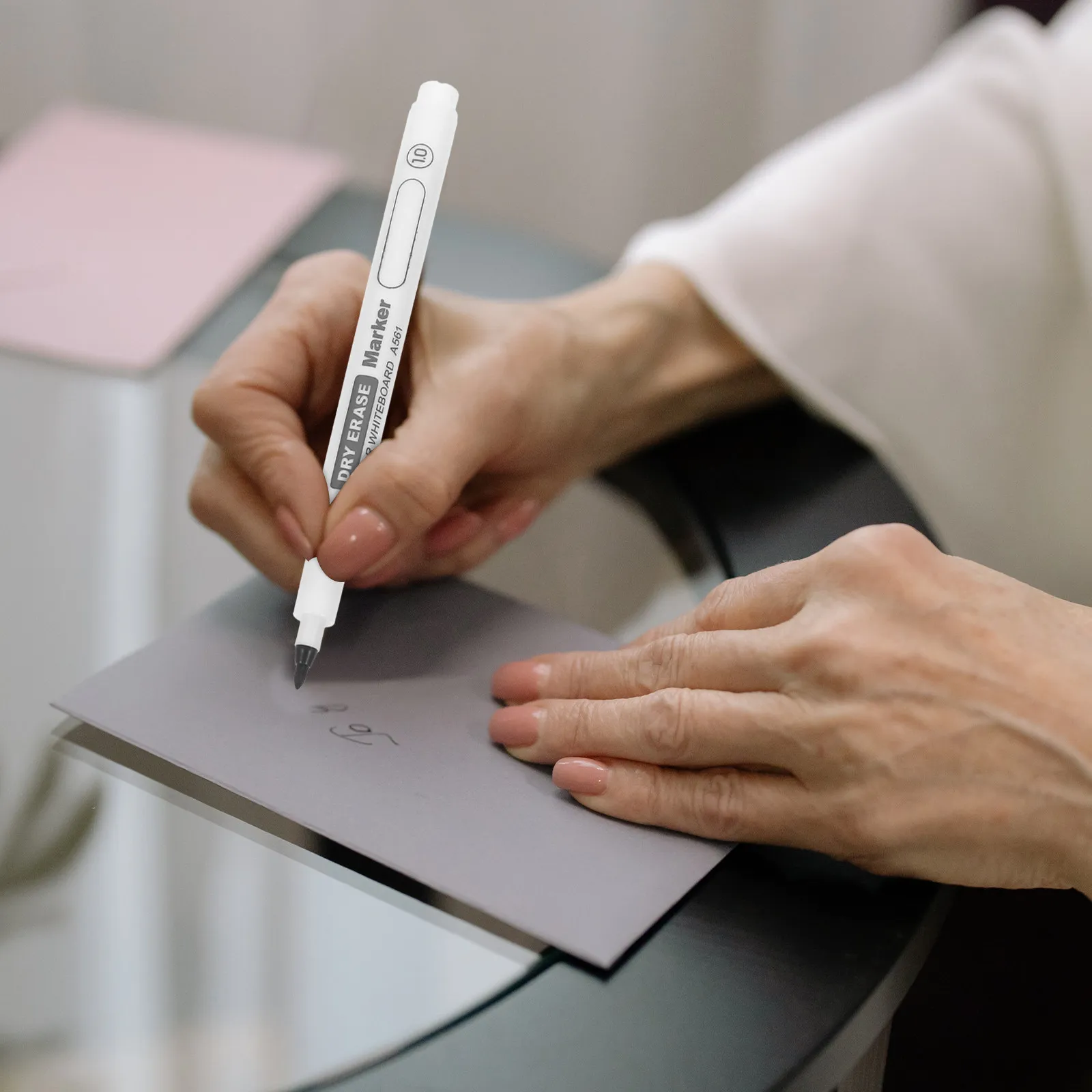 

12Pcs Whiteboard Marker Pen Thin Tip Dry Erase Markers for Classroom Teacher Office Student Use White Board Marker Pen