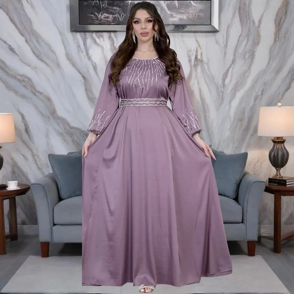 Ropa de mujer de Oriente Medio Dubai vestido de bata con cinturón de diamante caliente Abaya vestido largo suelto Maxi