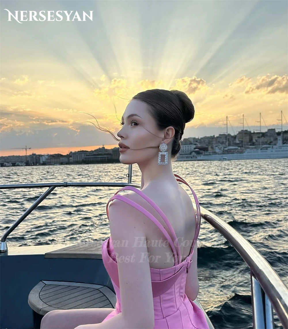 Nersesyan élégant rose robes de bal épaules dénudées Satin Mini robe de mariage invité robes de fête 2025 balo2018-12etleri personnalisé