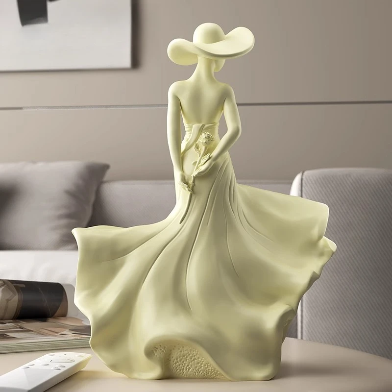 Cream Style Figure Art Ornaments High End Sculptures Home Decor Accessories