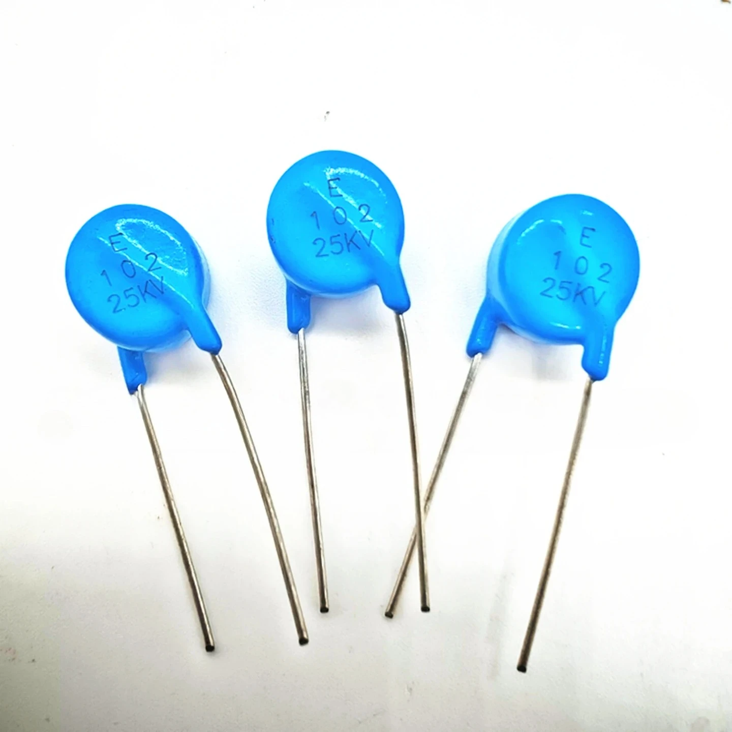 20PCS/LOT High voltage chip capacitor 25KV102 diameter：12.5mm 102K/25KV 25000V 1000PF