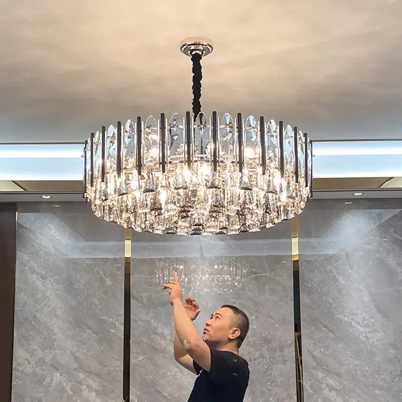 Light luxury living room lamp physical store, new dining room lamp, modern Hong Kong style bedroom crystal chandelier