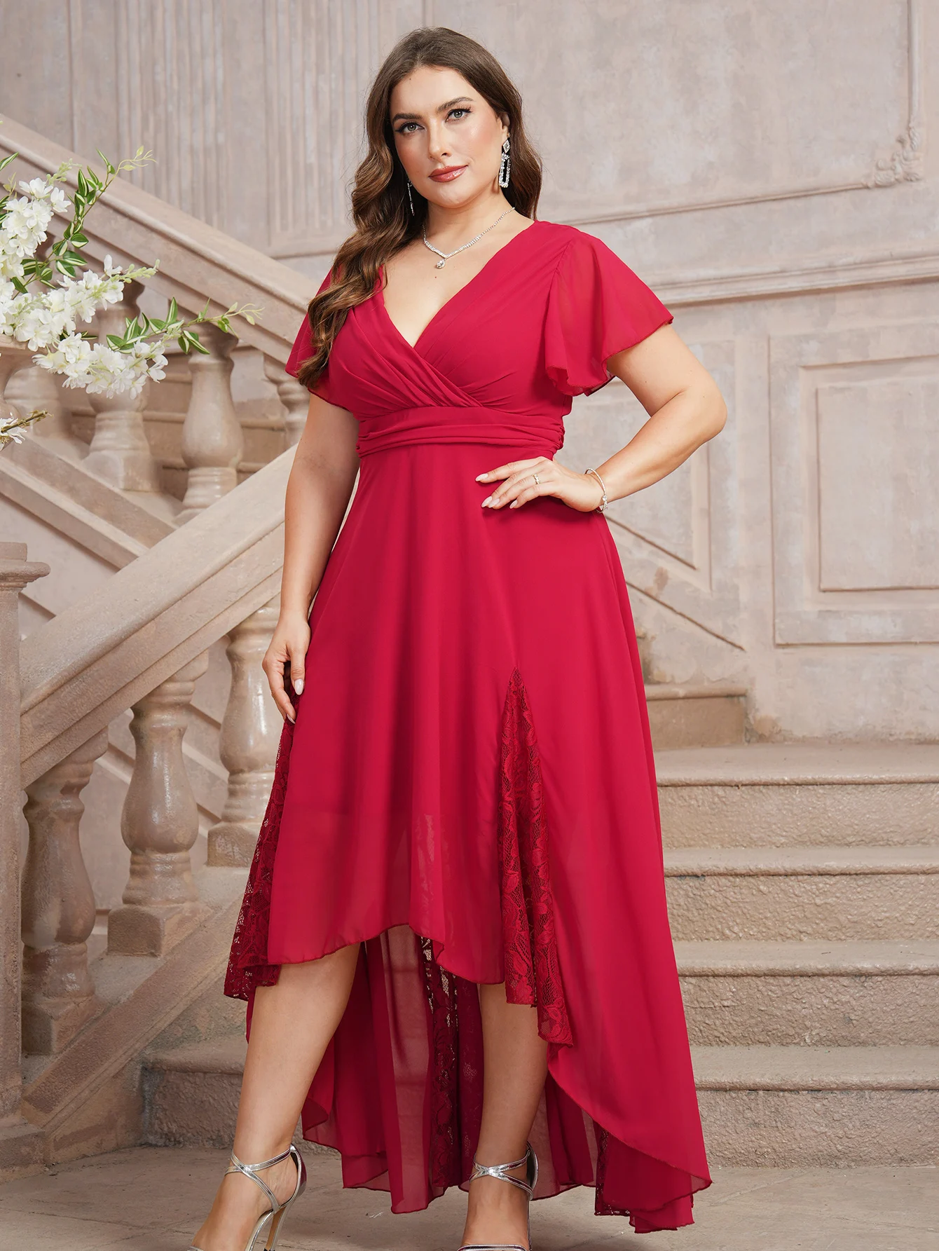 Ladies Plus Size Evening Gown V-neck High And Low Pleated Hem Floor Mopping 2024 A Chiffon Purple Red Bridesmaid Dress