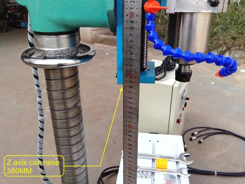 Industrial Metal CNC Router Milling Machine 3/4 Axis 3040L Wood CNC Vertical Engraving Linear Guide Rail 1500W Can Upgrade 5axis