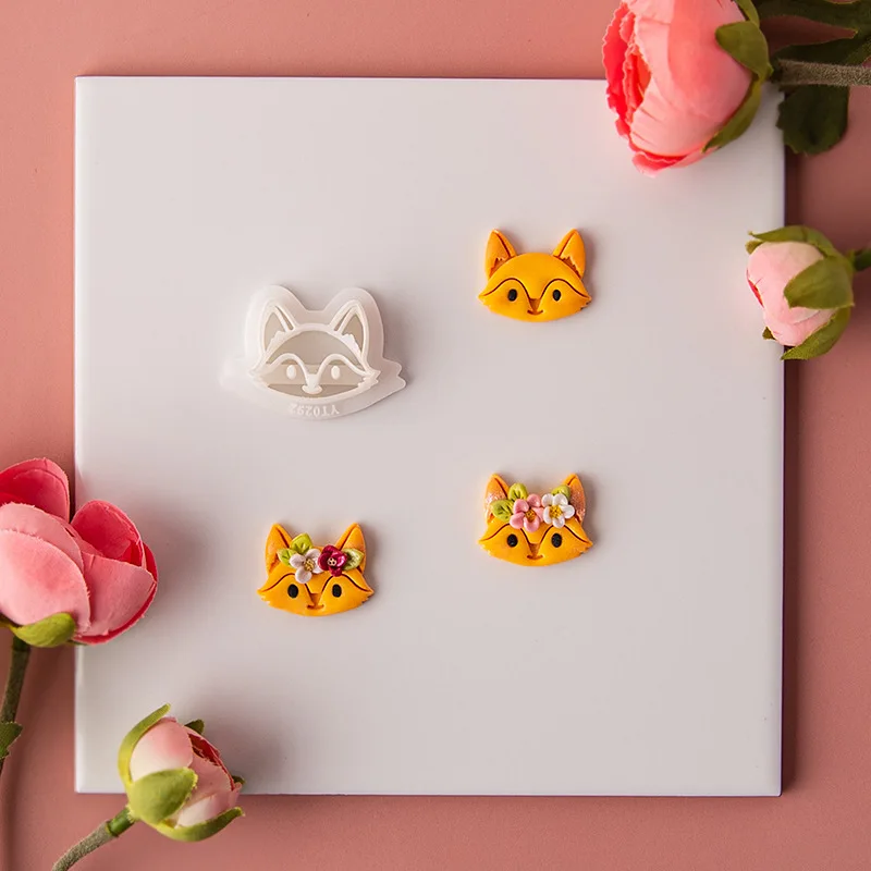 3D Kawaii Fox Pattern Soft Pottery Clay Polymer Mold Pendant Earrings Ornaments Jewelry Clay Hand-Cut Mould