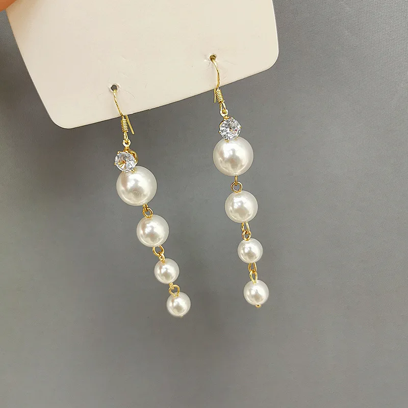 الأبيض جولة تقليد اللؤلؤ شرابة طويلة تشيكوسلوفاكيا كريستال هندسية انخفاض الأقراط للنساء شخصية حزب لطيف مجوهرات فتاة هدية