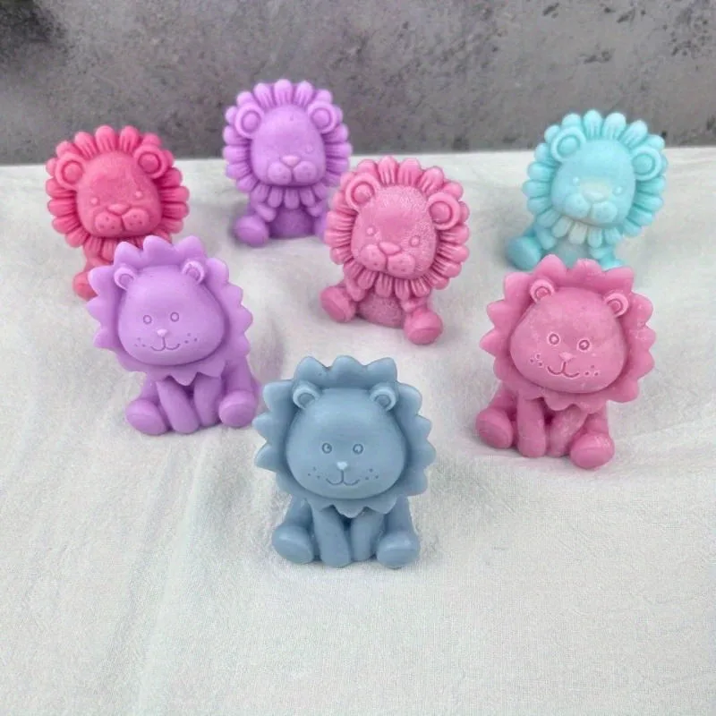 1pc Cute Lion Silicone Candle Mold Handmade Soap Aromatherapy Plaster Resin Making Kit DIY