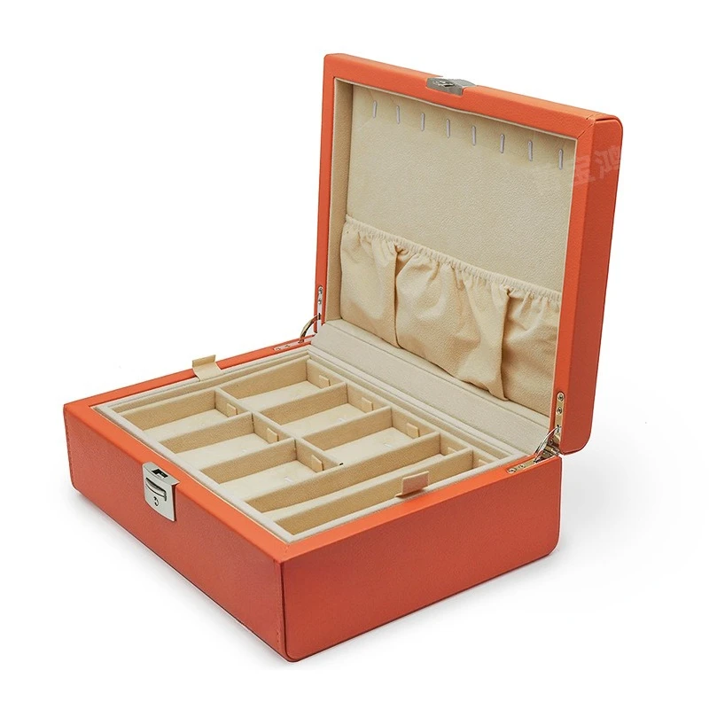 Leather jewelry storage box, new cosmetic case, jewelry box.