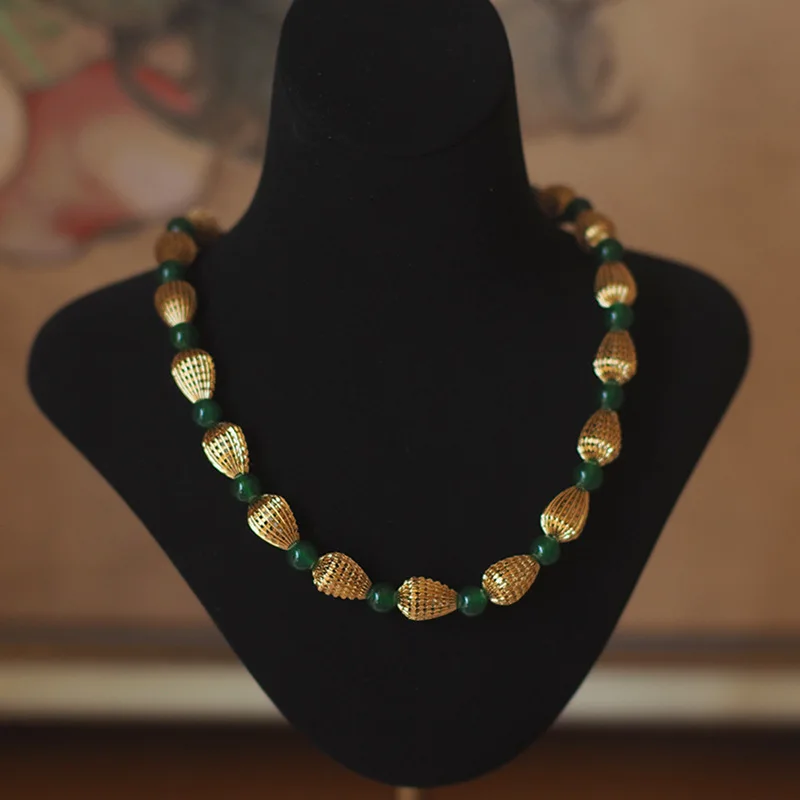 

Niche Design Green Onyx Court Vintage Necklace