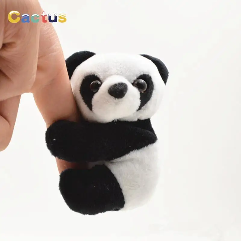 1PC Creative Plush Panda Clip Black White Hugging Panda Curtain Clip Bookmark Notes Small Stuffed Animal Doll Souvenir Toys