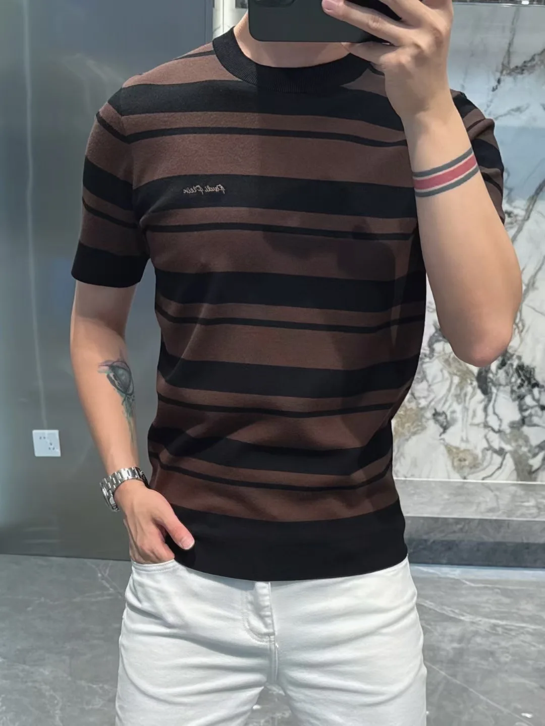 

High-End Men's ort-Sve Knitwear Casual Stripe Base irt Faionable Summer Leisure Top Wool Blend round Ne Sweatirt