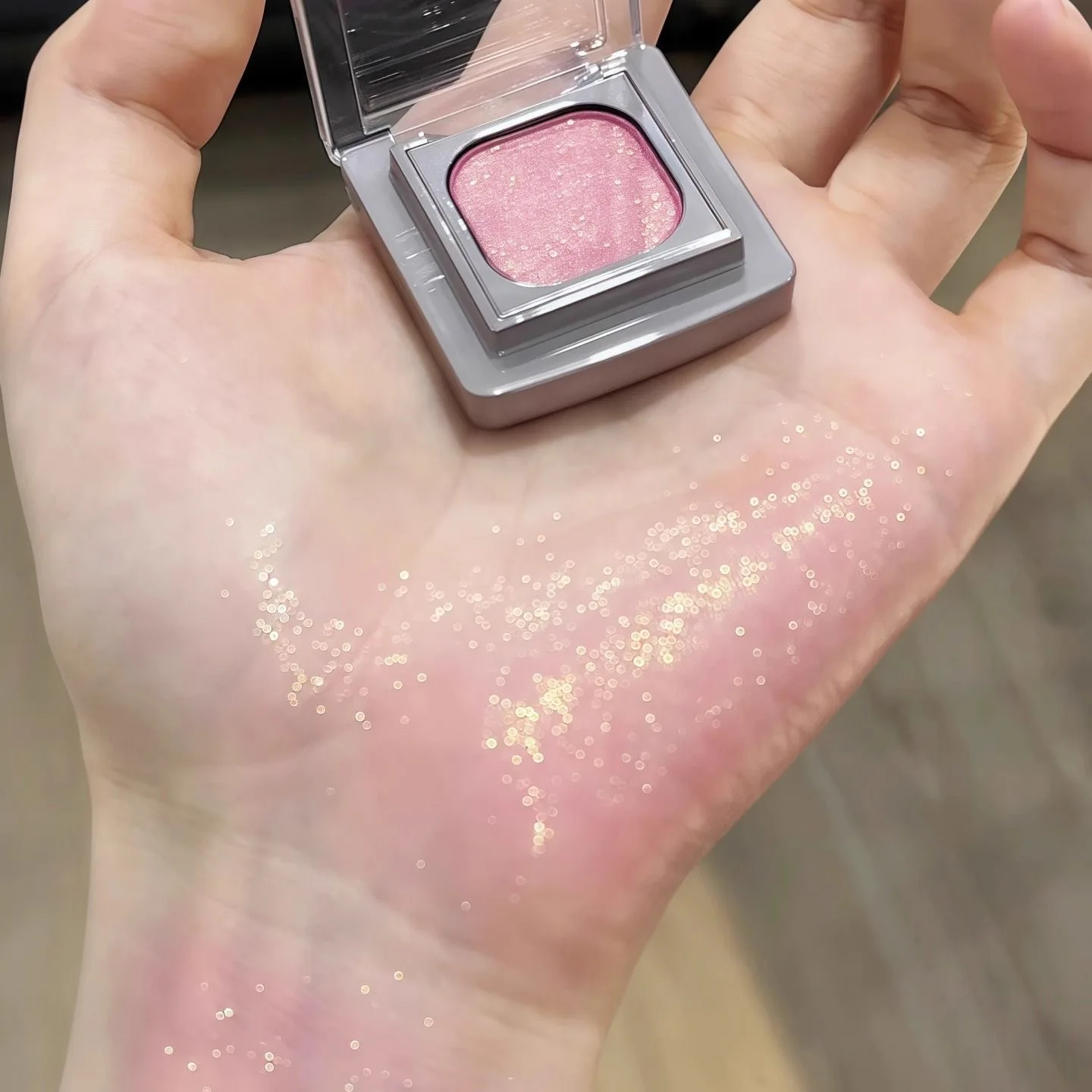 พาเลทอายแชโดว์ Cheeryep แบบโมโนโครม เนื้อแมทท์ ชิมเมอร์ เม็ดสีแน่น ประกายวิบวับ กลิตเตอร์ ไดมอนด์ กันน้ำ