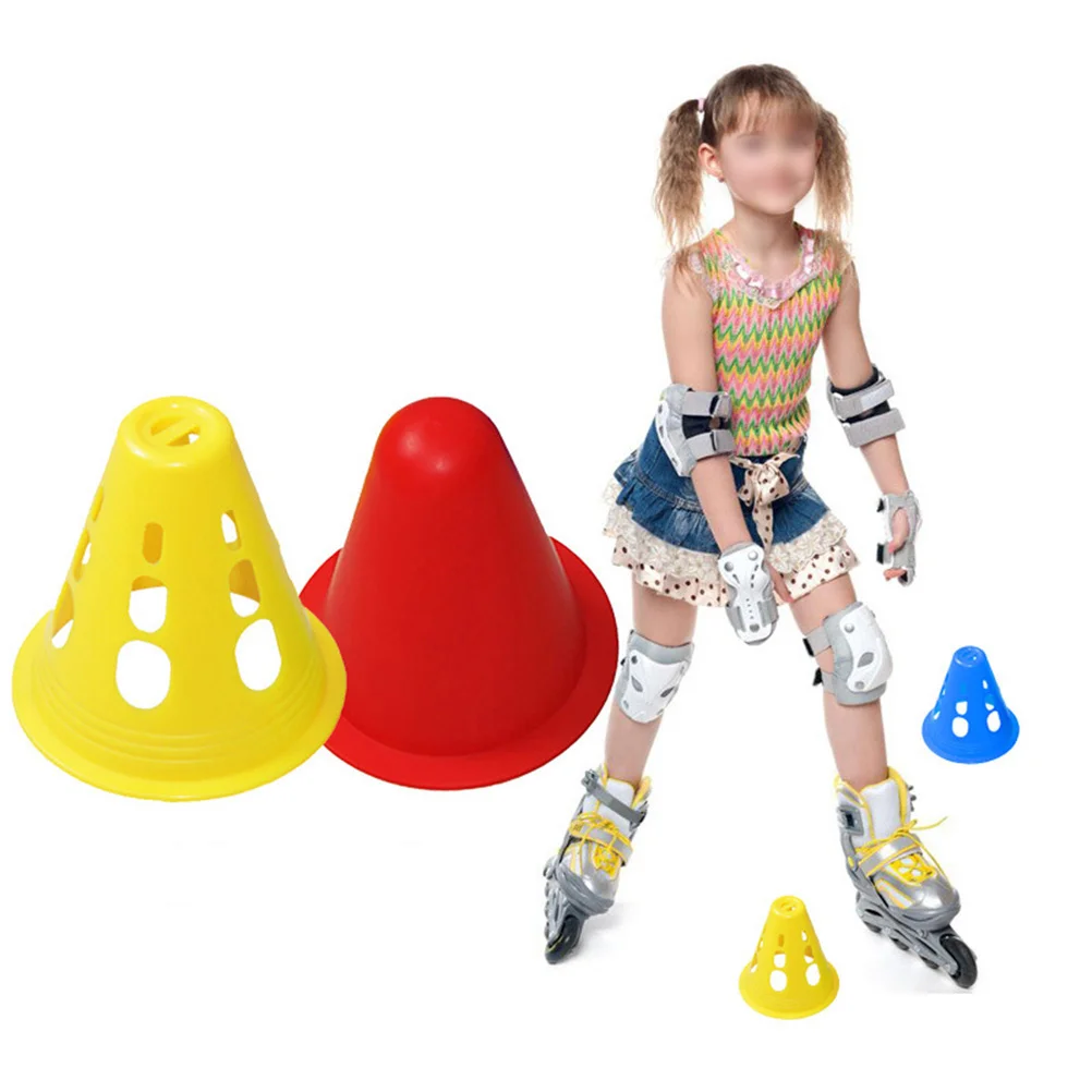 20pcs Plastic Roller Skating Cone Windproof Roadblock Training Traffic Road Cones (Assorted Color, Hollow Style)