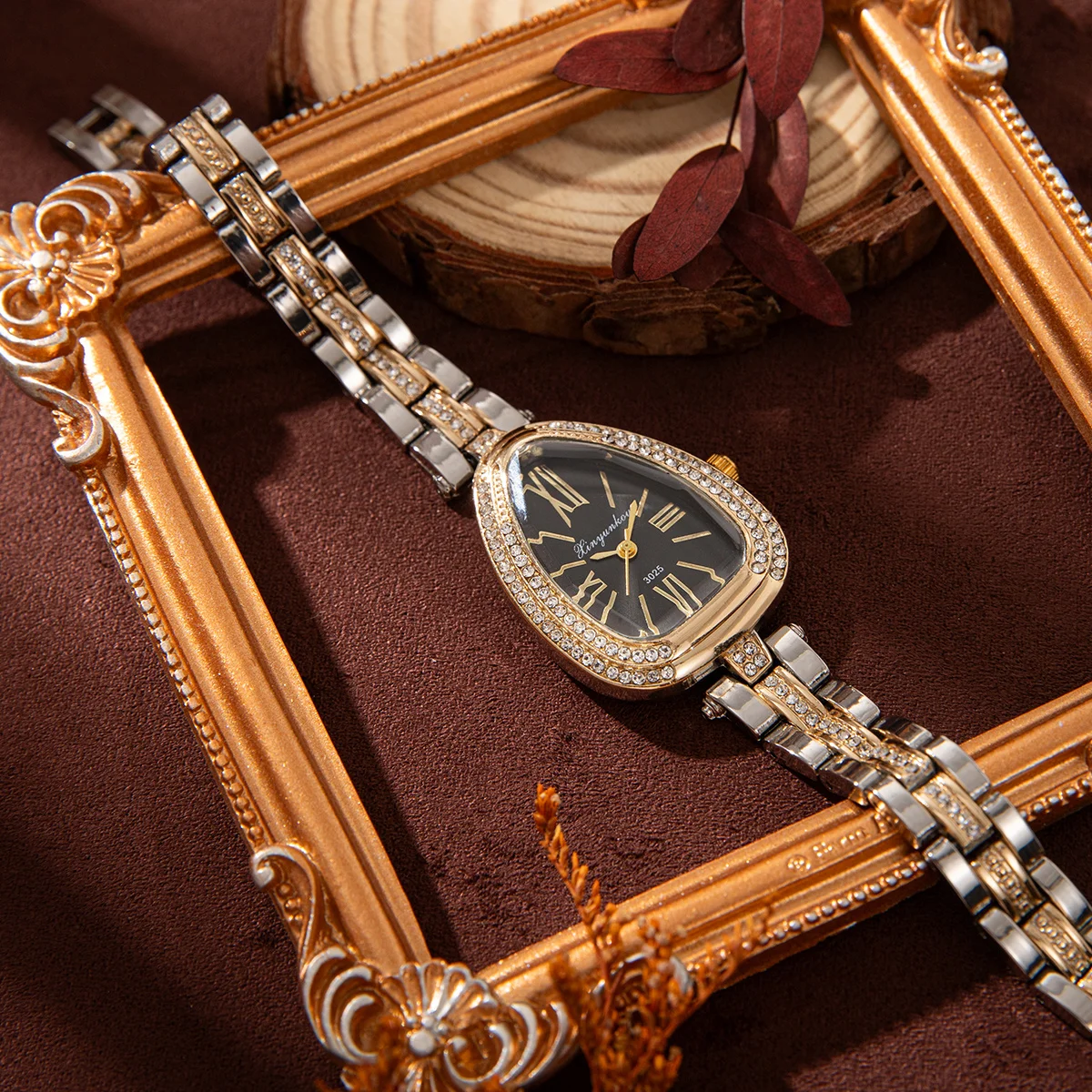 ساعة يد نسائية أنيقة - ساعة كوارتز ريترو على شكل دمعة كوارتز بمينا روماني بتصميم علامة تجارية فاخرة وإكسسوارات عطلة هدية #1