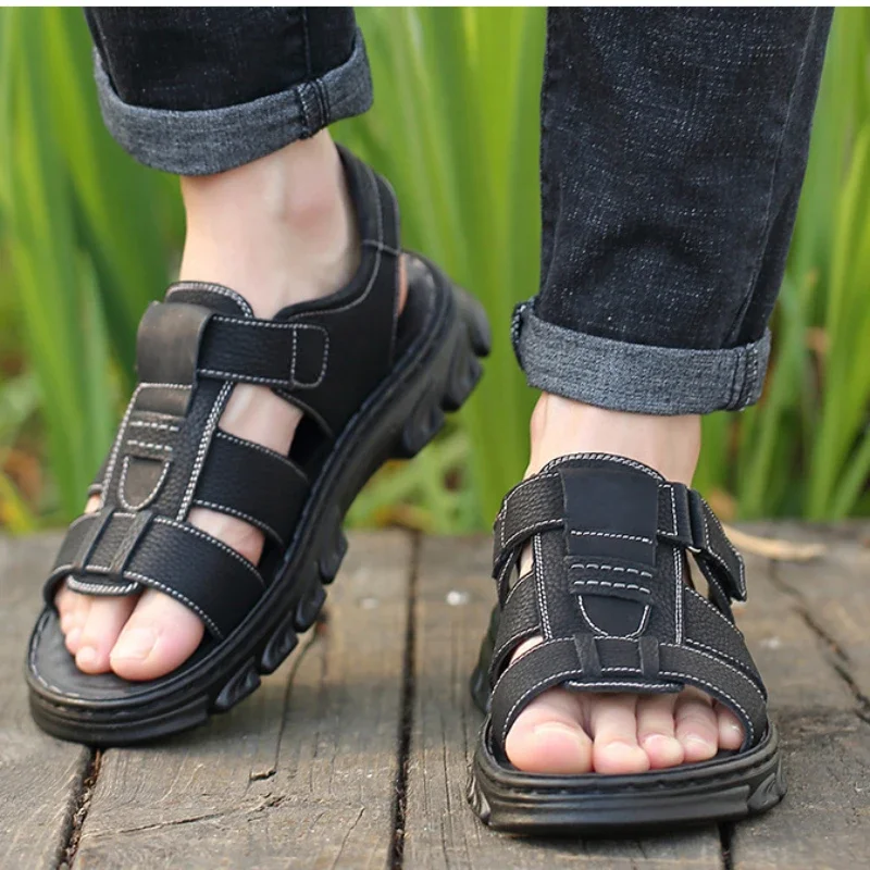 Sandalen Herren Neue Strandschuhe Rindsleder Hausschuhe Outdoor rutschfeste dicke Sohlen Echtleder Sandalen Sommersandalen Herren 2024