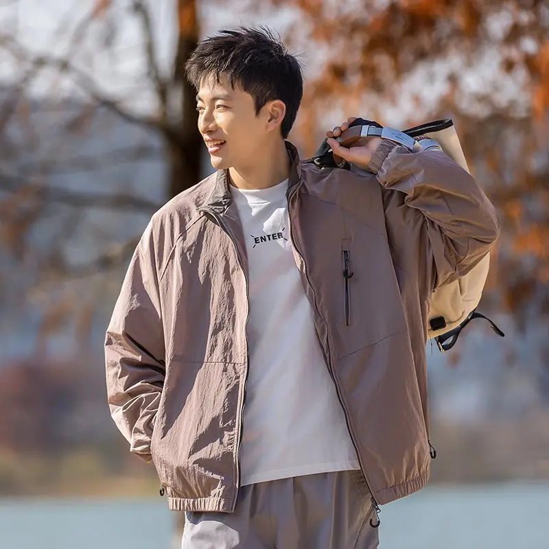 

Men's Three-Proof Jacket Stand Collar Commuting Outdoor Hiking Waterproof Wear-resistant Quick-drying Spring Autumn Izexx