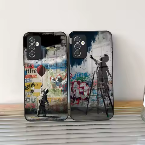 Street Art Banksy Graffiti Phone Case Glass For Samsung Galaxy S24 S25 S21 S22 S20 S23 Ultra Fe Plus A34 A54 A24 A16 A52 M54 Cov