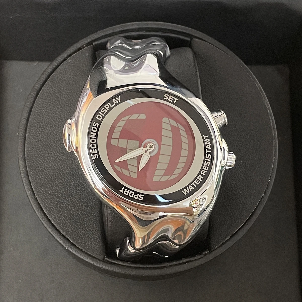 

Y2K Creative Design Twisted Case Unique Digital Dial Quartz Watches Men's Shapes Watch Man Luminous Steel Watch Male AAA Clock