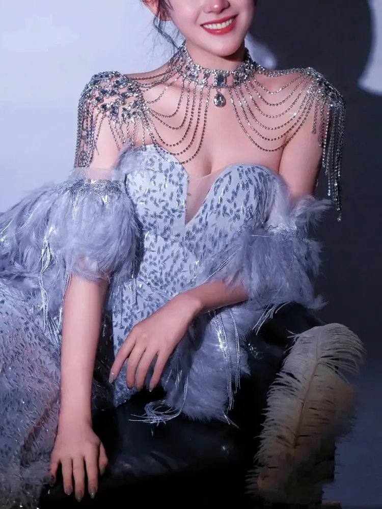 

Elegant Retro Crystal Fringe Shoulder Pad Jazz Performance Costume for Female Singer DS Stage Outfit Chinese Manufacturer