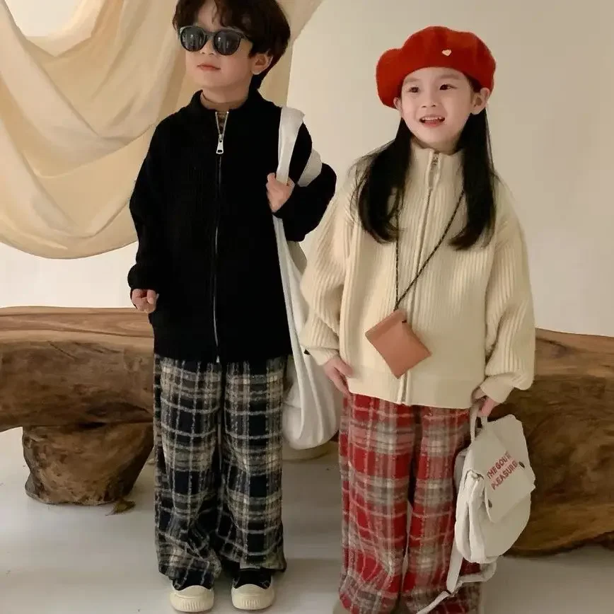 Children Integrated Velvet Boys and Girls Wide Leg Pants Winter Woolen Plaid Pants Baby Straight Leg Casual Long Pants Trend