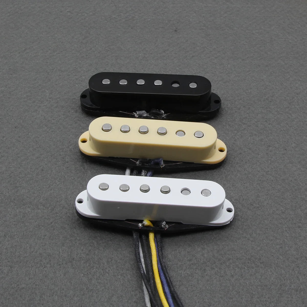 FLEOR 1PCS Vintage Alnico 5 Single Coil Pickup Staggered Top 52mm for ST Electric Guitar Parts