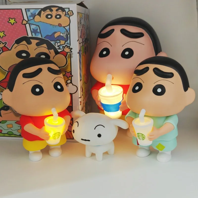 

Milk Tea Crayon Nohara Shinnosuke Handmade Figure with Cup Patting Light Feature Battery Operated Luminous Ornament Model Toy