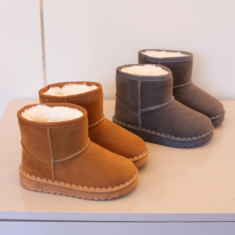 

Зимние детские ботинки2025new Style, простые детские теплые туфли на плоской подошве, повседневные противоскользящие ботинки для девочек, модные ботинки для девочек, детские короткие сапоги