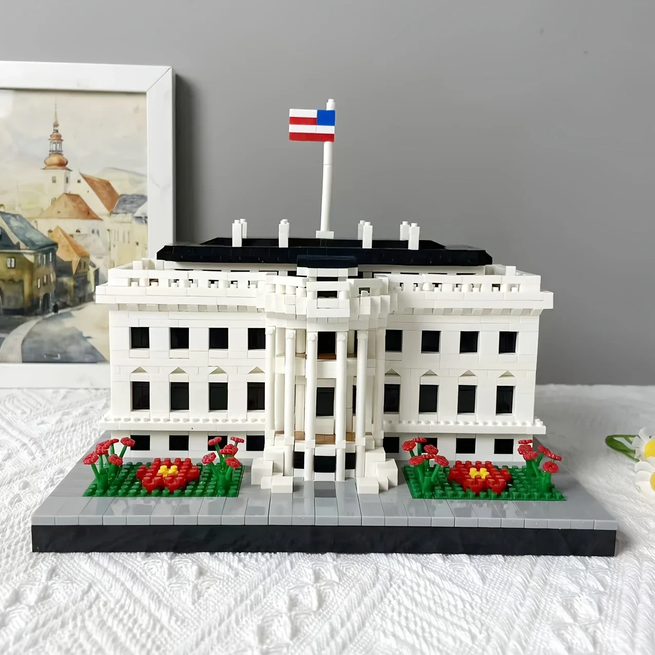 

Набор из 2200 белых микро-блоков для сборки 3D-модели Белого дома, развивающая игрушка для координации рук и глаз, подарок на Хэллоуин