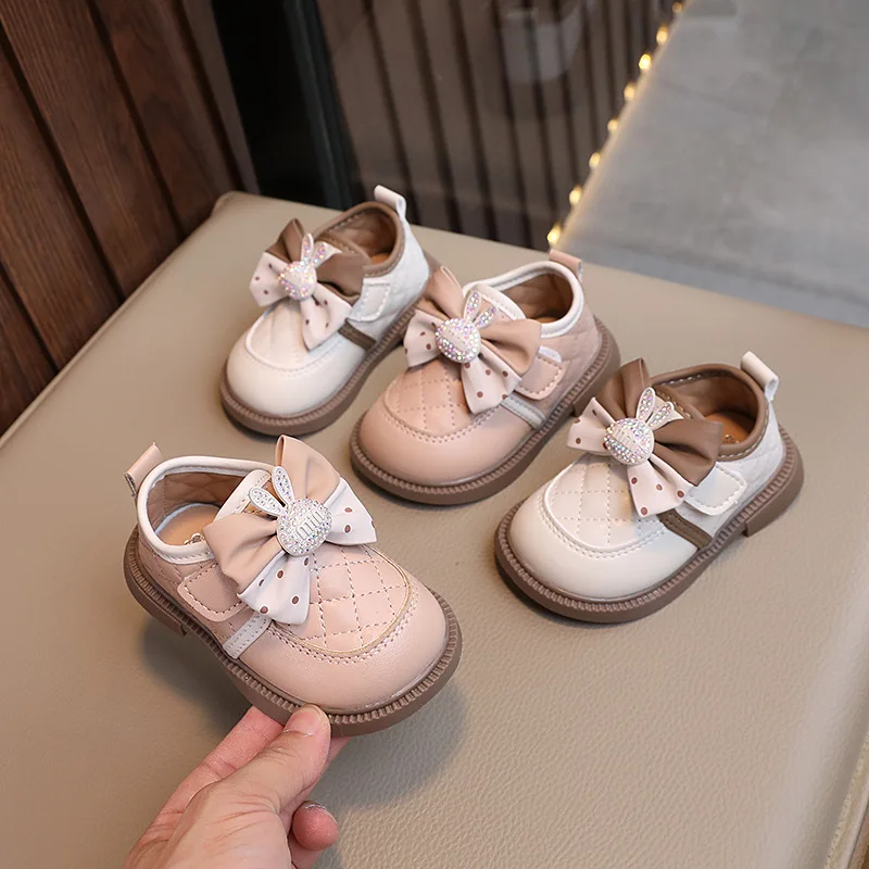 Zapatos de cuero para niñas, zapatos planos con pajarita de conejo dulce para niños, zapatos elegantes informales de princesa para boda, zapatos Mary Jane suaves para primavera y otoño