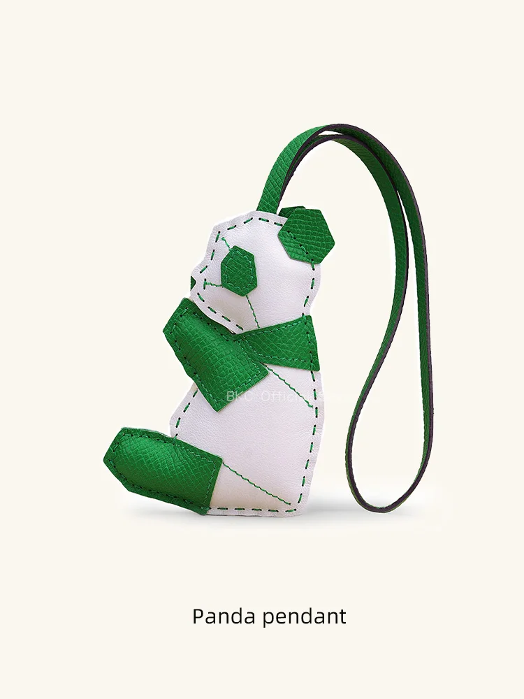 breloque-de-sac-panda-faite-a-la-main-en-peau-d'agneau-et-cuir-epsom-cousue-main-avec-fil-cire-pendentif-de-sac-accessoire-de-sac