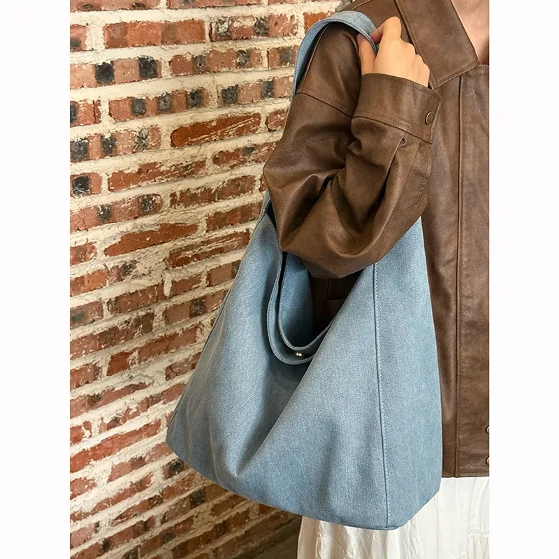 

Негабаритная джинсовая холщовая сумка-тоут, пригородная сумка на плечо, большая вместительная сумка для подмышек, наклонный размах, ленивый ветер, все-переноска