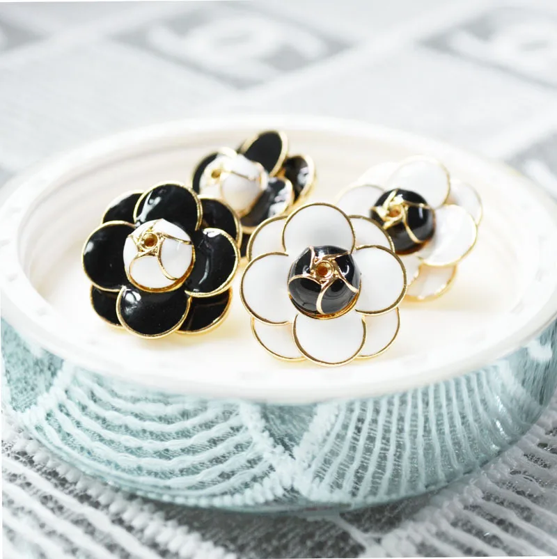 ladies simple black white camellia earrings women's enamel flower earrings