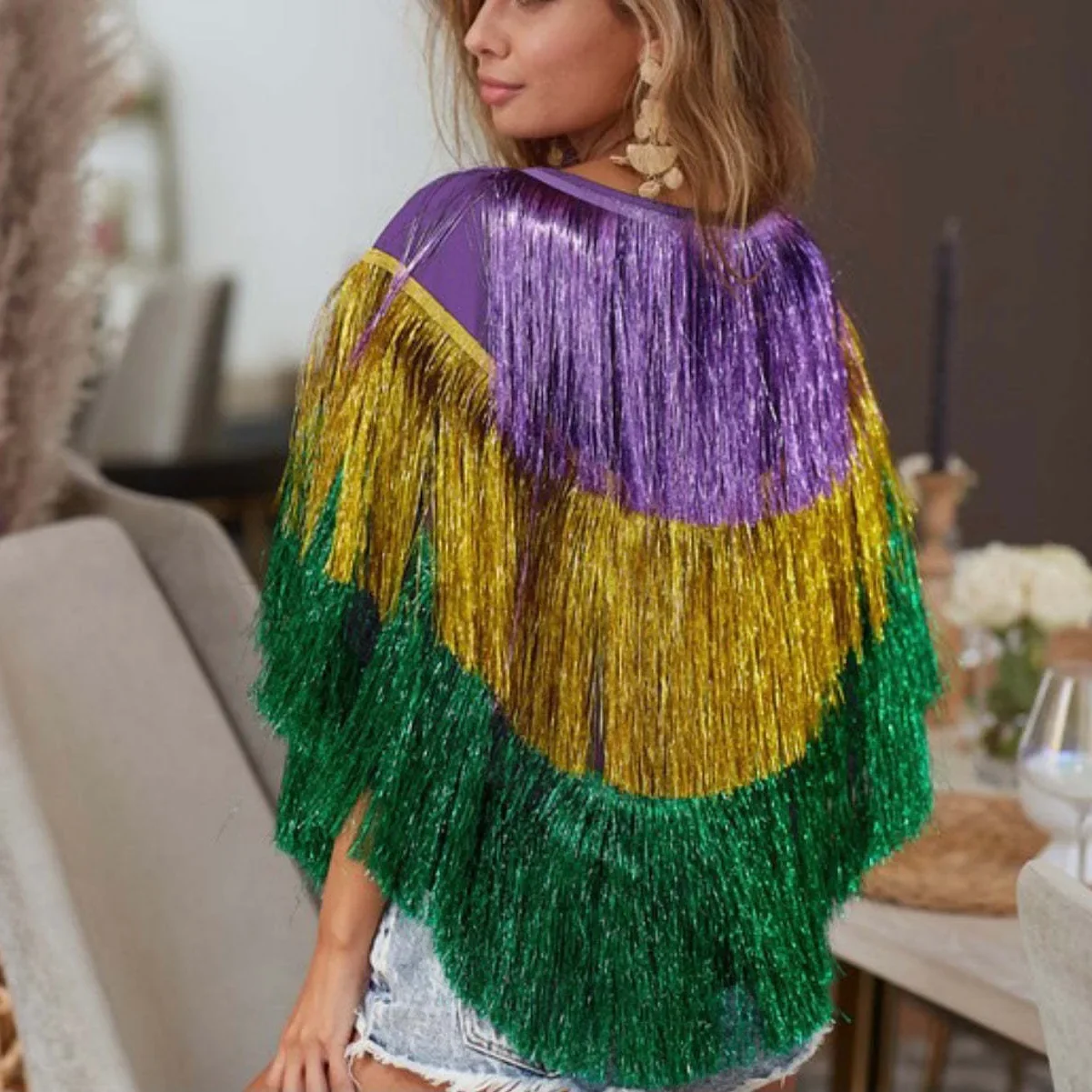 European and American Fashion Carnival Party Wire Poncho Top, Women Spell Color Tassel Bat Sleeve Cape Patchwork Pullover Top