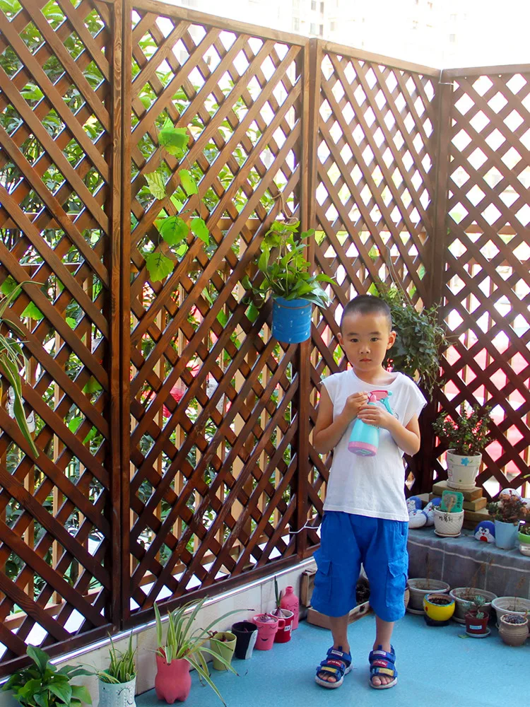 

Corrode-resistant-wooden-trel-fence-monkey-puzzle-trees-garden-patio-split-wall-h-bayard-railway-balustrade-balcony-...