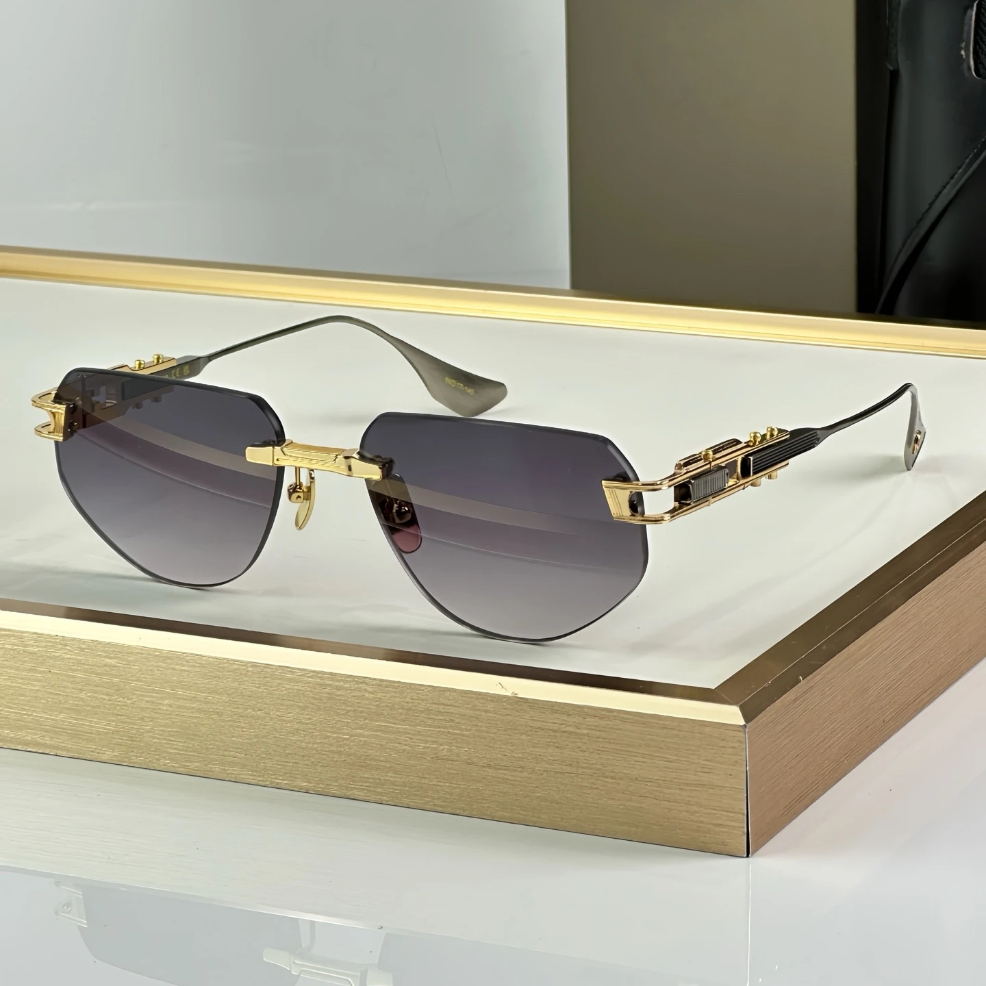 

DILTA DTS164 Модные солнцезащитные очки для женщин и мужчин Grand Bem Fashion UV400 Женские солнцезащитные очки без оправы для путешествий Oculos De Sol Masculino