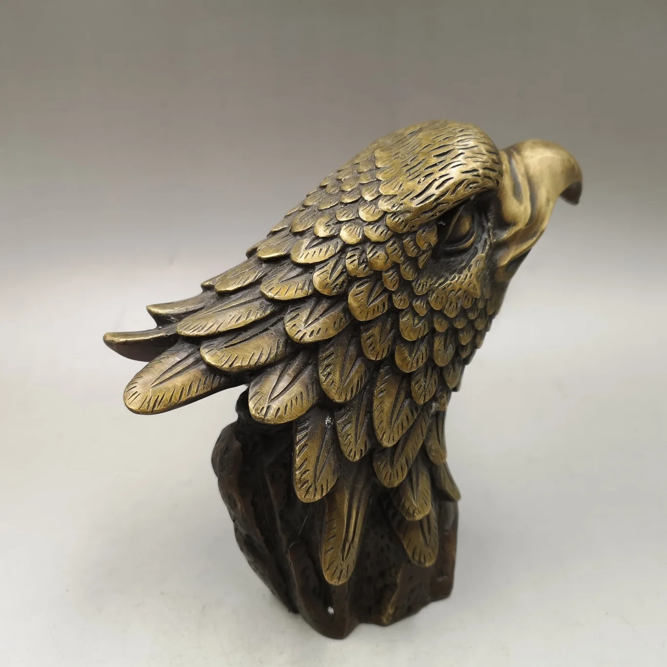 Eagle Statue Eagle Head Art Sculpture Nordic Home Decor Accessories Crafts Retro Copper Bird Desk Living Room Decoration Statue