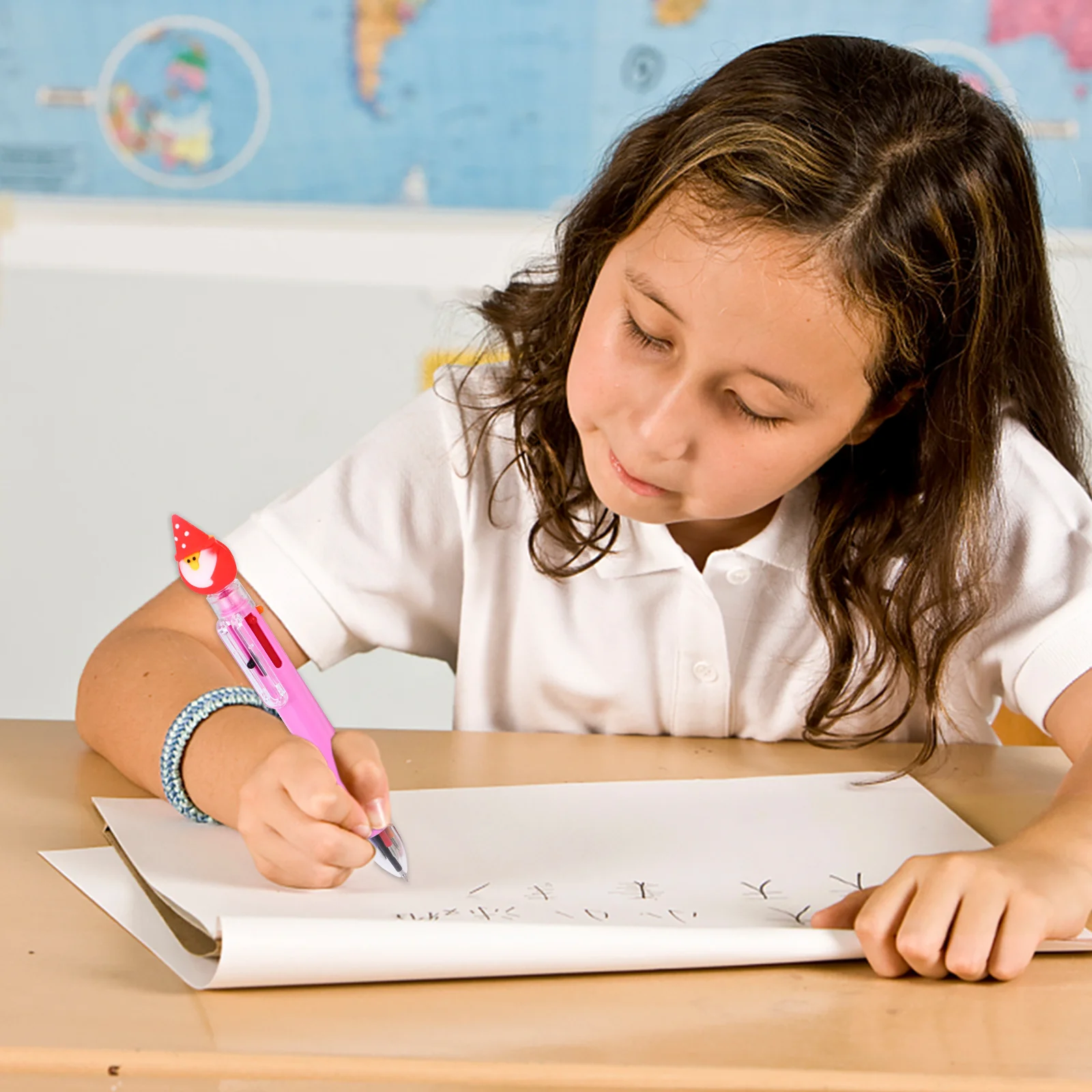 

6pcs Christmas Gel Pens Creative Festival Writing Pens Smooth Ink Cartoon Design Xmas Pen Gift Plastic Stationery For