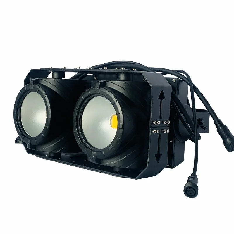ไฟบลินเดอร์สำหรับเวทีกลางแจ้ง 4 ชิ้น มาตรฐาน IP65 2x100W COB 2 in 1 ไฟ LED สำหรับผู้ชม