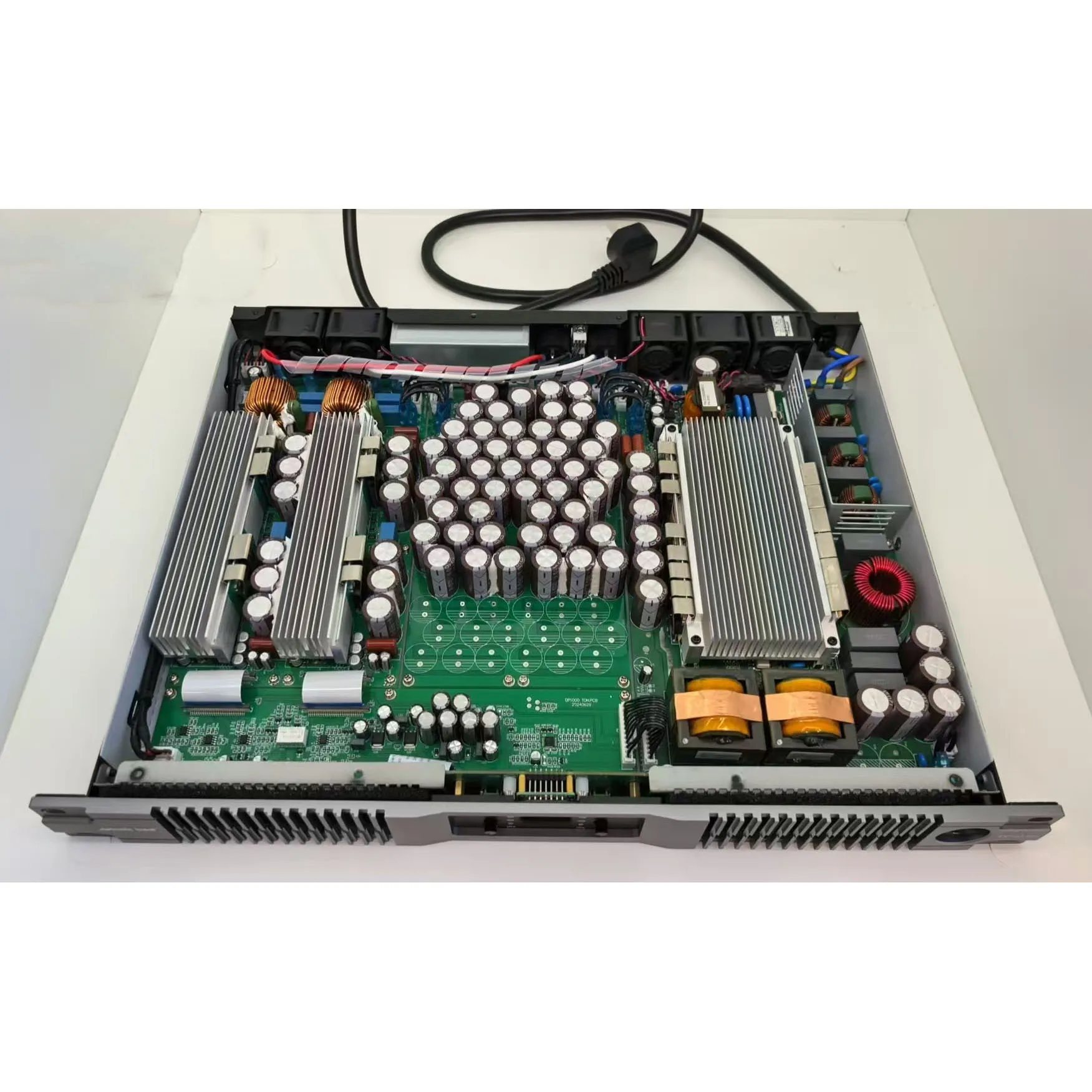 Two Channel Class D Digital Power Amplifier Professional Sound System Professional Audio 2*1000W 8OHM