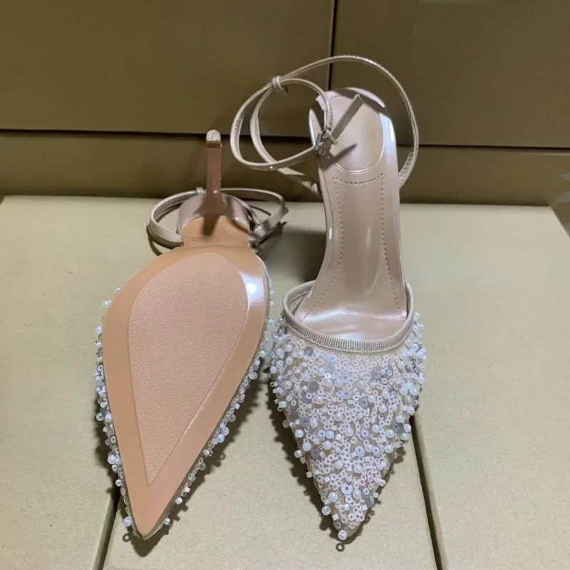 Дизайнерские летние сандалии на высоком каблуке для женщин, блестящие блестки, жемчужная сетка, элегантные вечерние свадебные туфли на шпильке с ремешком на щиколотке