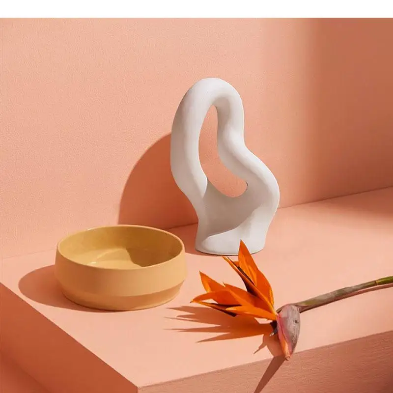Nordic Abstract White Porcelain Flower Vase Simplicity Ceramic Vases Flowers Arrangement Crafts Living Room Decoration Home