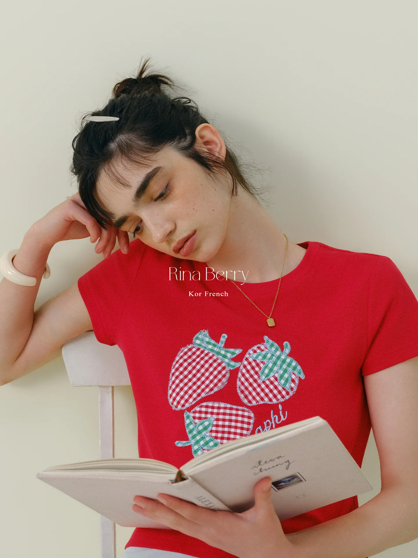 

Женская футболка Rina Berry RNRNT0108 в повседневном стиле, с коротким рукавом, приталенная, летняя, в корейском стиле, с вышивкой и клетчатым узором