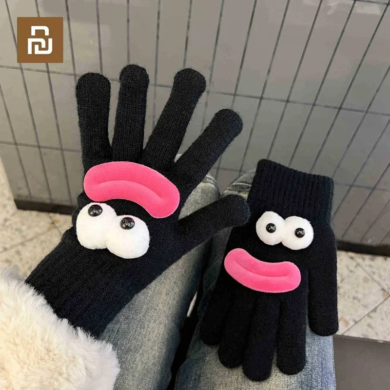 New Xiaomi Version of The Quirky Knitted Gloves Female Winter Warm Cartoon Students Open Finger Touch Screen Woolen Gloves