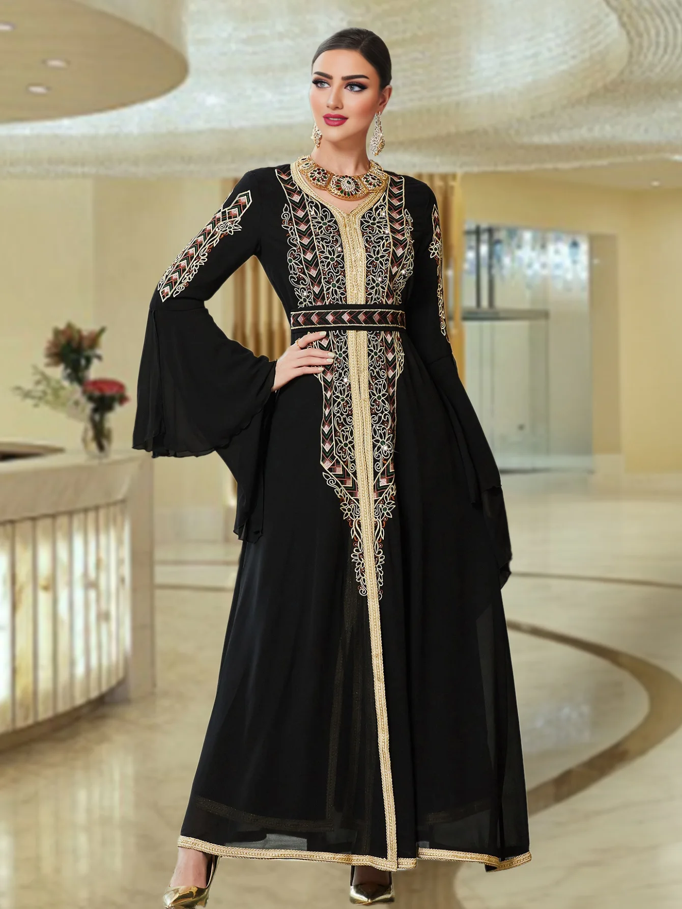 Ramadan Islamic Muslim Moroccan Luxury Fashion Black Chiffon Splicing Heavy Embroidery Horn Sleeve Long Dress Arab Party Robe