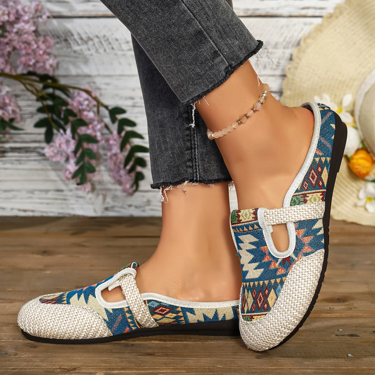 Ethnische bestickte Schuhe: Neue atmungsaktive Leinen-Halbslipper für Damen mit weichen Sohlen – Damen-Stoffschuhe für den Einzelfuß – Detail 10