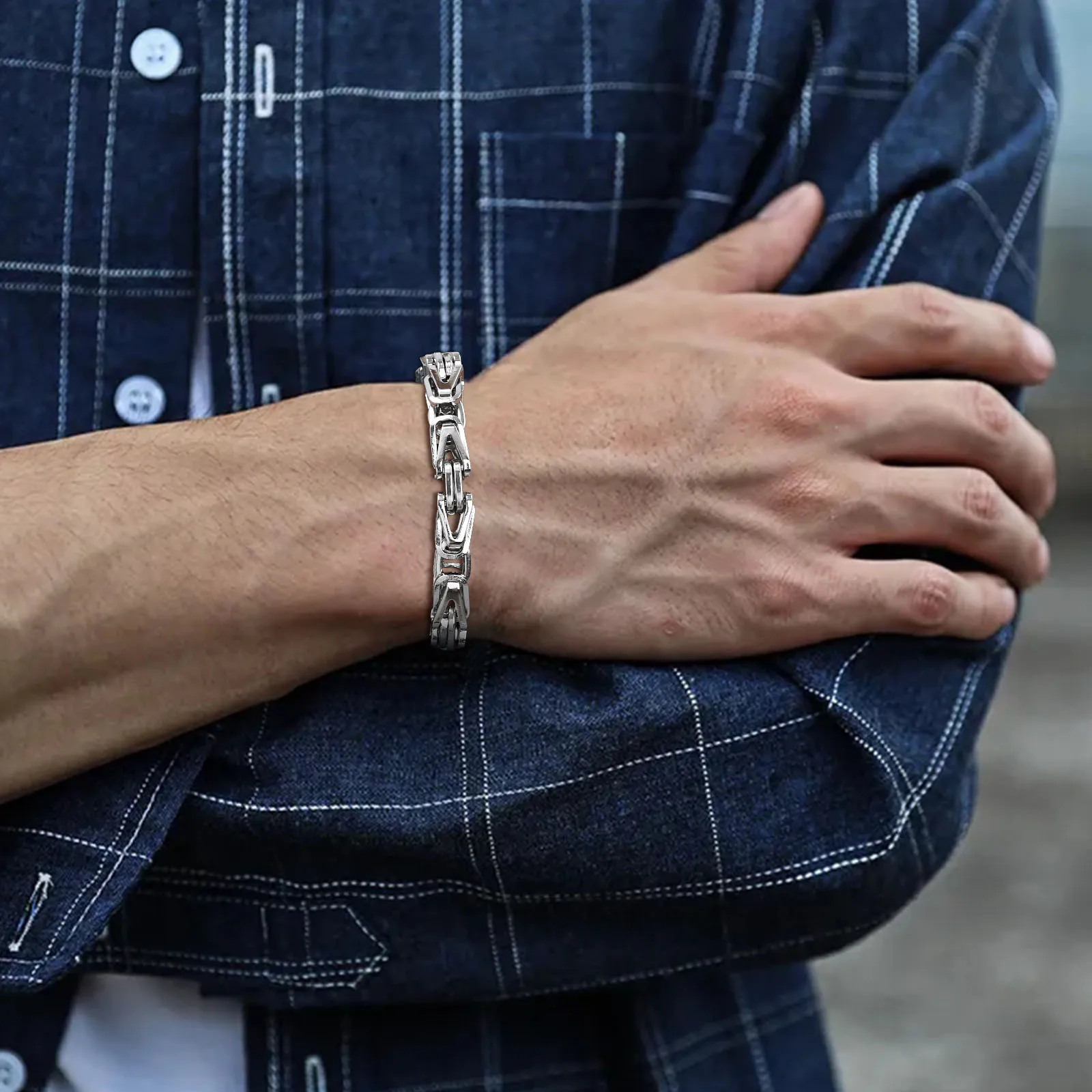 Vnox บุคลิกภาพ V รูป Byzantine CHAIN สร้อยข้อมือผู้ชาย,สีดําโบราณเงินสี 8 มม.สแตนเลส Links CHAIN สายรัดข้อมือ