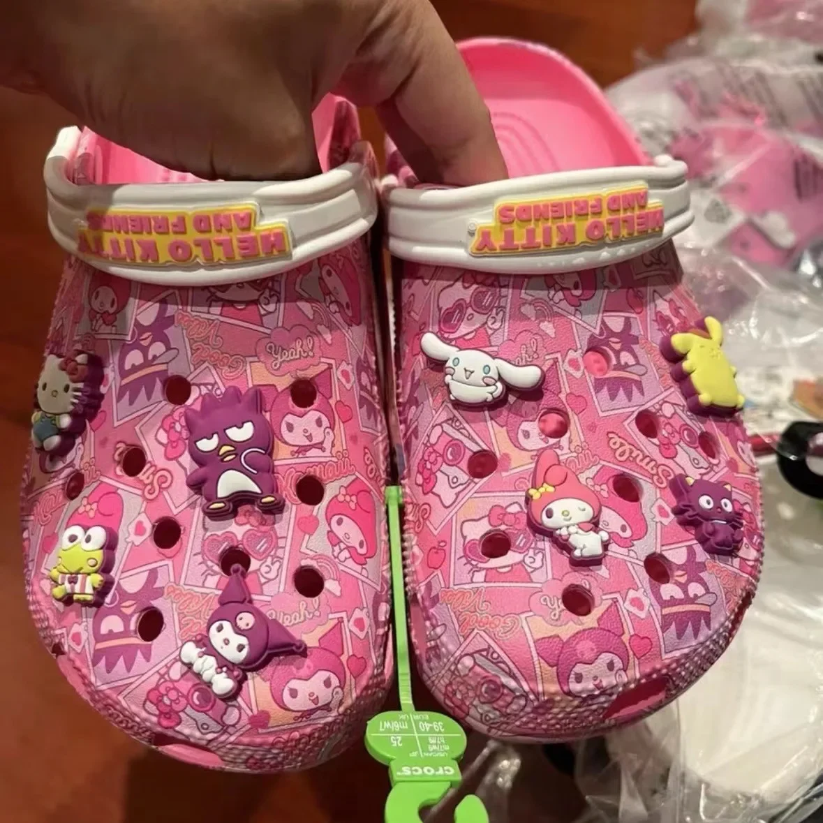 New Kawaii Sanrio Hello Kitty Kids Melody Cinnamoroll Crocs Cute Girls Sandals Children Slippers Non-Slip Beach Shoes Kid Gift