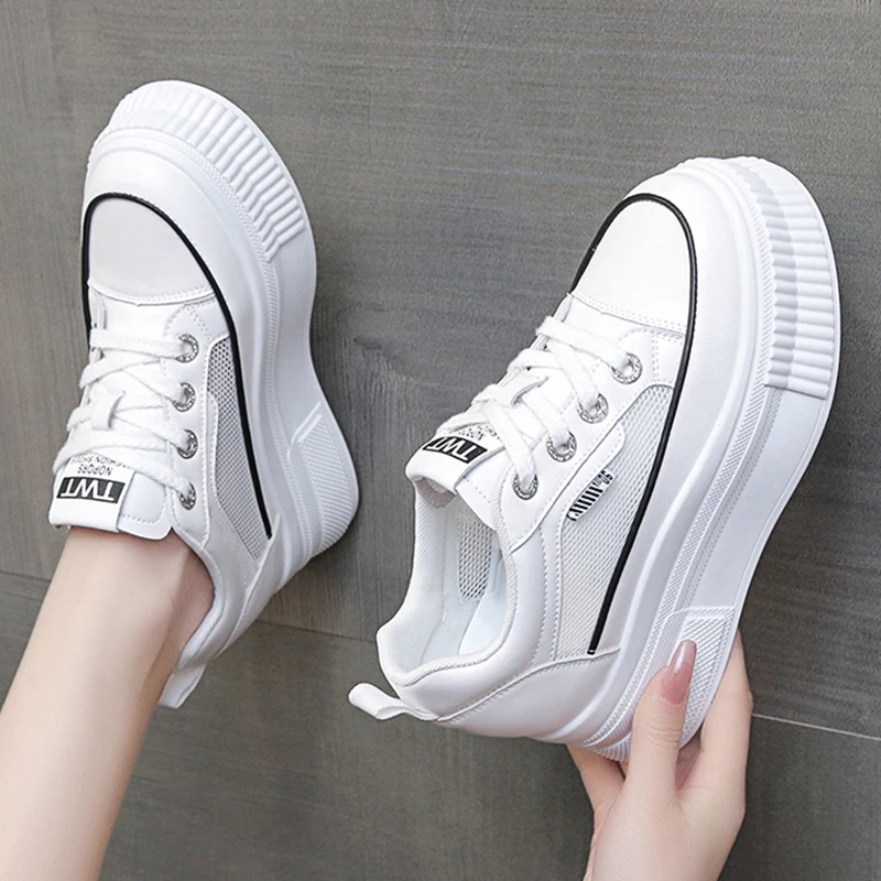 Sepatu Platform Sneakers wanita, sepatu olahraga tenis kasual luar ruangan bertali bersirkulasi modis kualitas tinggi 35-40