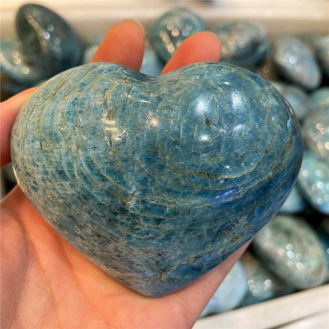 Real Gem Natural Blue Apatite Carving Heart Figurine Energy Crystal Stones Decorative Rock Quartz Handicraft Store